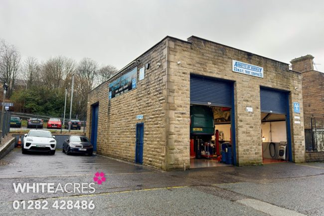 Unit 1, Halstead Street, Burnley, Lancashire, BB11 4HU