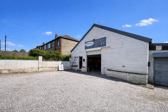 Unit 1 Allied House, Burnley Road, Clayton Le Moors, BB5 5TW